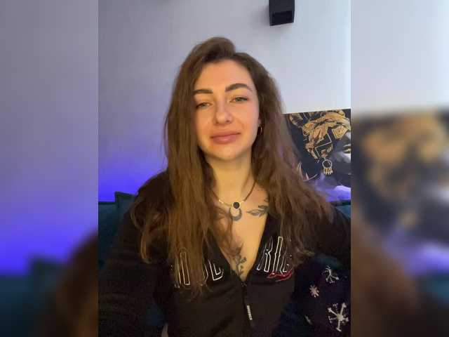 WILDGIRL's BongaCams show and profile