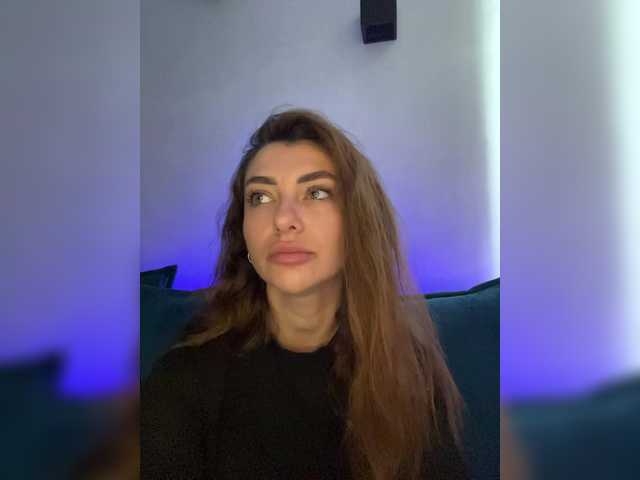 WILDGIRL's BongaCams show and profile