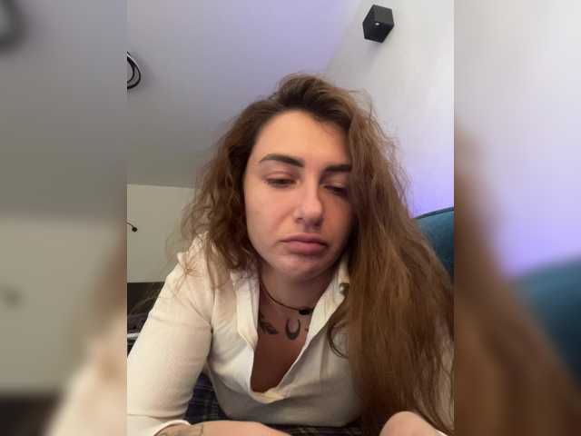 WILDGIRL's BongaCams show and profile