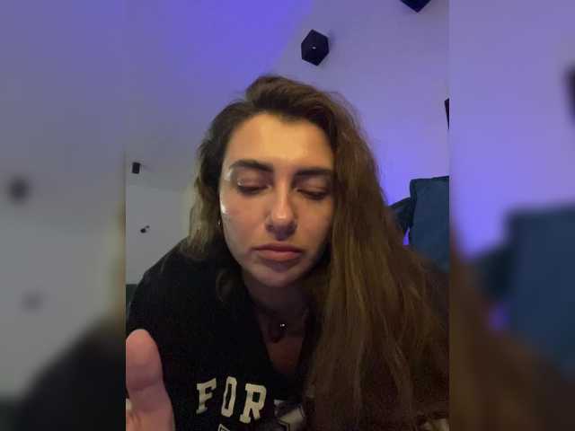 WILDGIRL's BongaCams show and profile