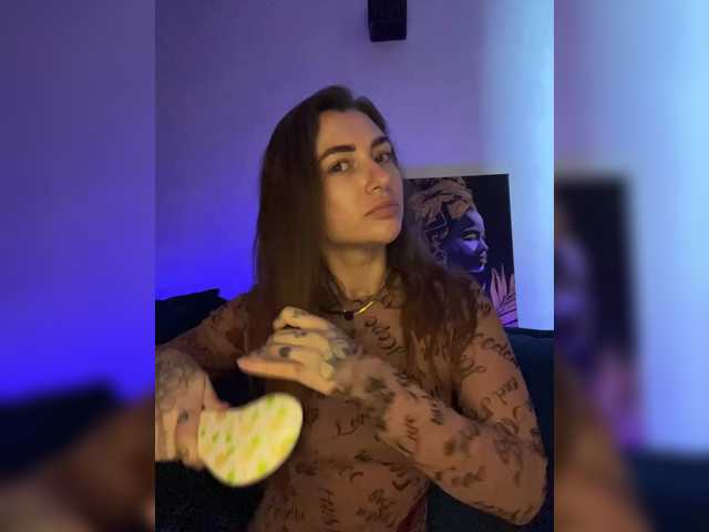 WILDGIRL's BongaCams show and profile