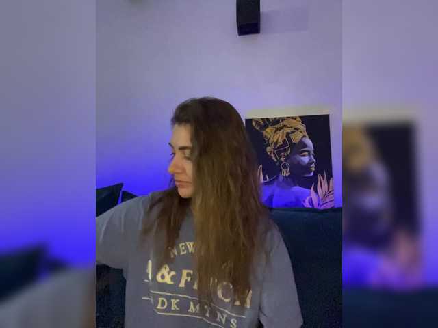 WILDGIRL's BongaCams show and profile