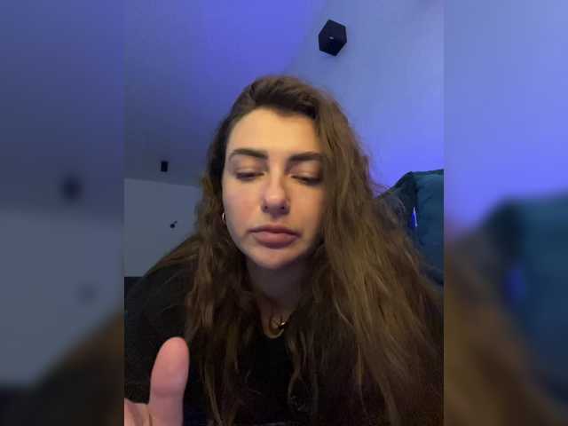 WILDGIRL's BongaCams show and profile