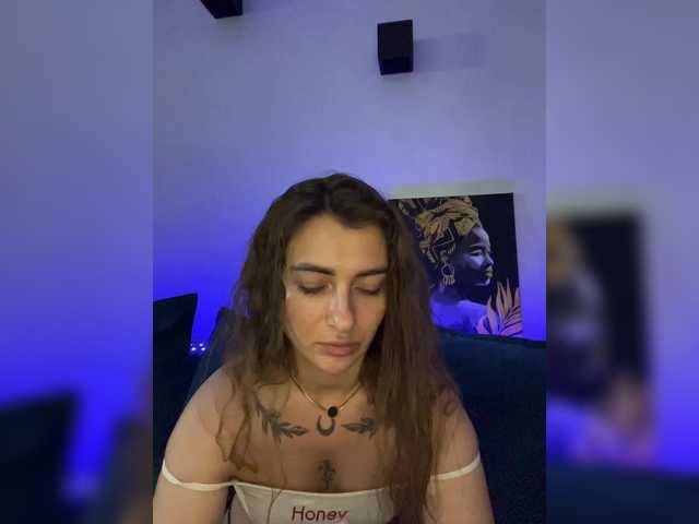 WILDGIRL's BongaCams show and profile