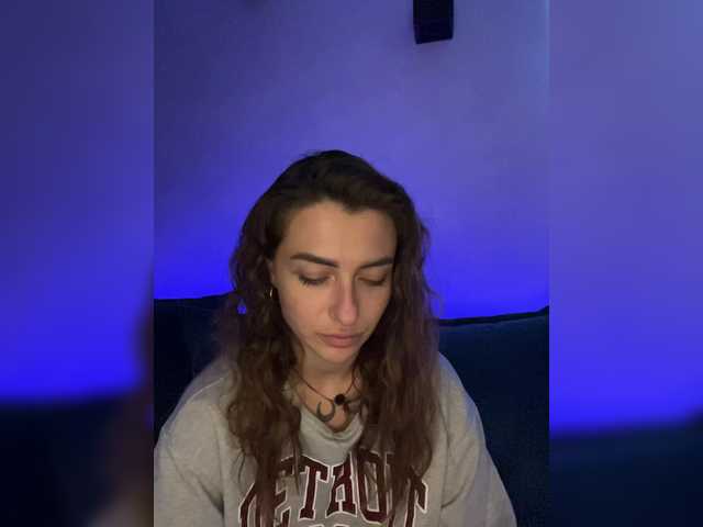 WILDGIRL's BongaCams show and profile