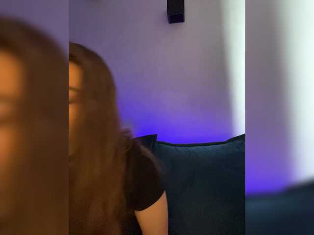 WILDGIRL's BongaCams show and profile