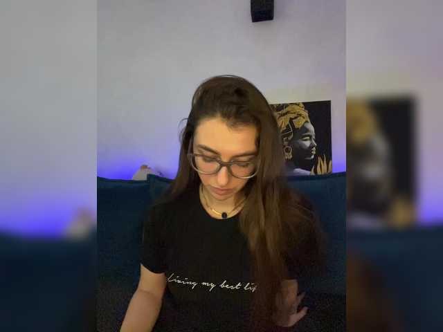 WILDGIRL's BongaCams show and profile