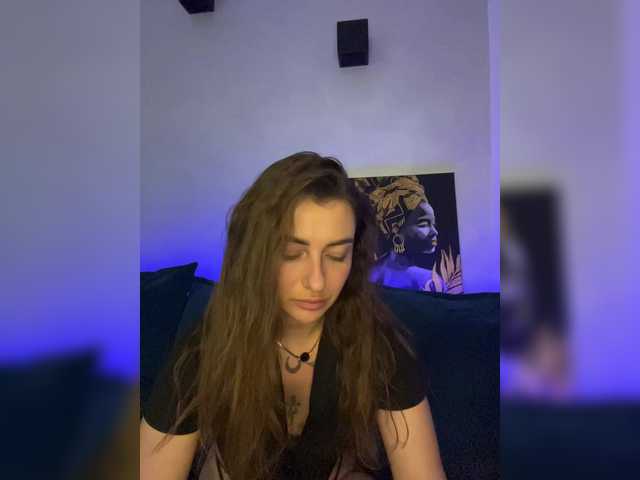 WILDGIRL's BongaCams show and profile