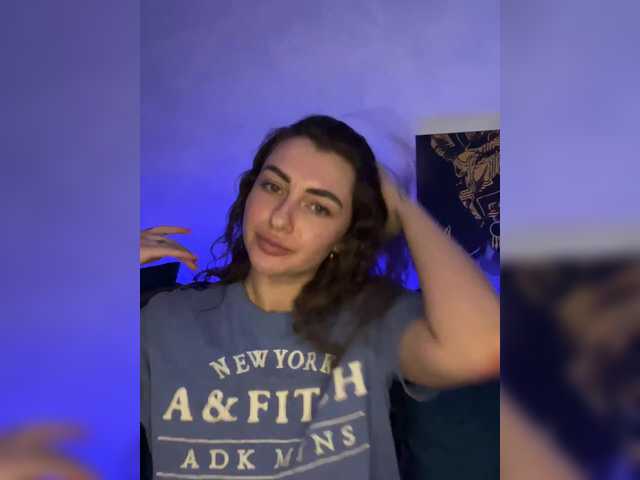 WILDGIRL's BongaCams show and profile