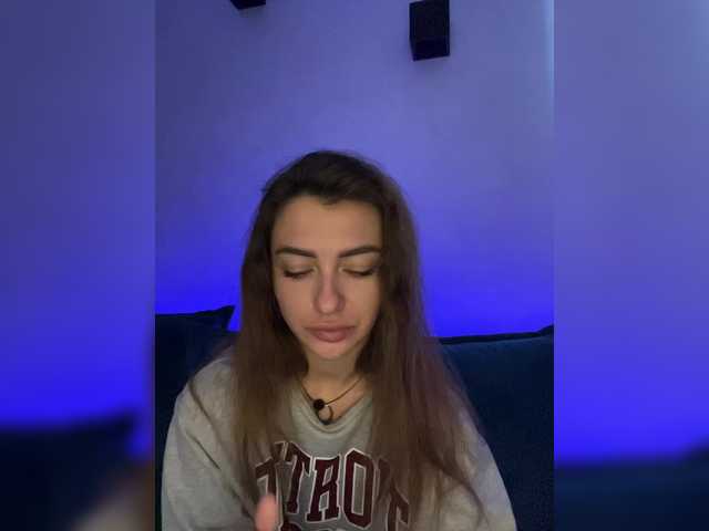 WILDGIRL's BongaCams show and profile