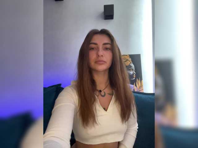 WILDGIRL's BongaCams show and profile