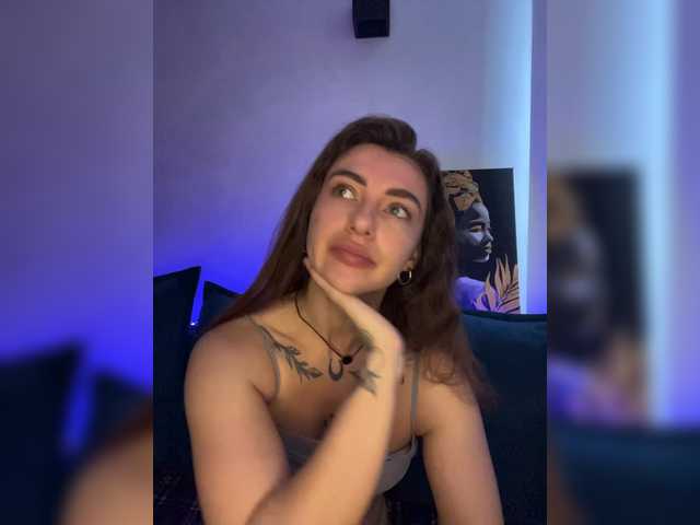 WILDGIRL's BongaCams show and profile