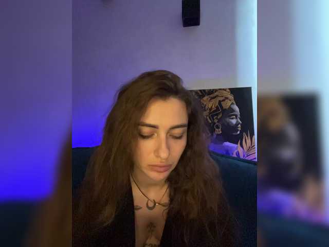 WILDGIRL's BongaCams show and profile