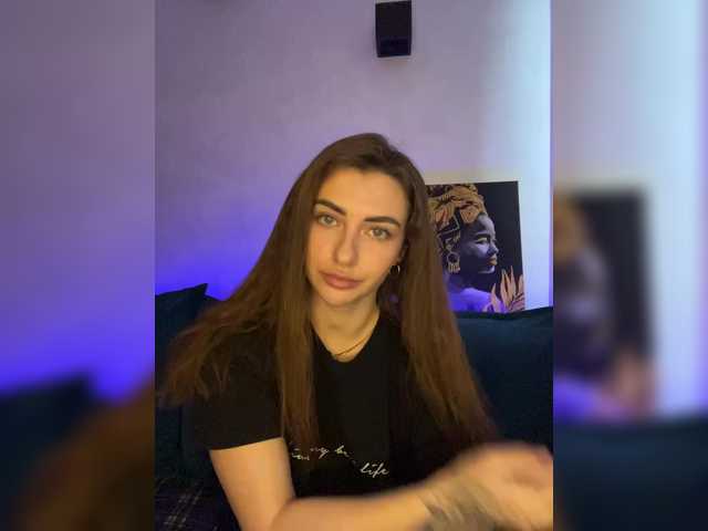 WILDGIRL's BongaCams show and profile