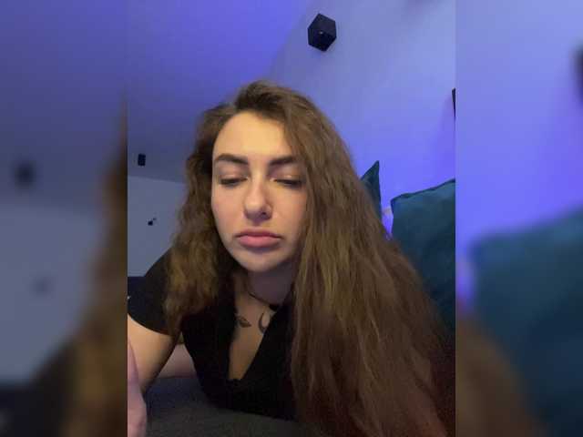 WILDGIRL's BongaCams show and profile