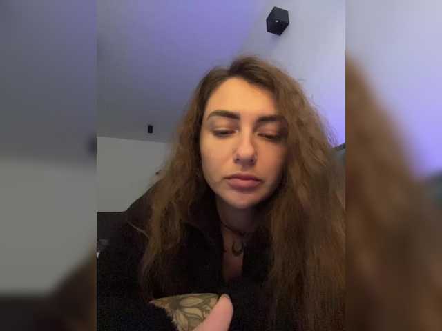 WILDGIRL's BongaCams show and profile