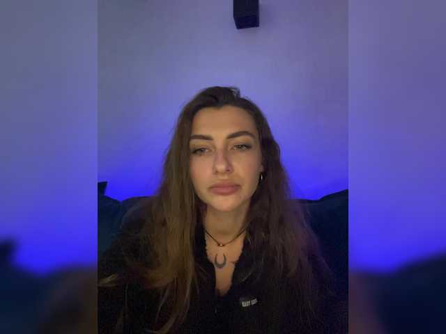 WILDGIRL's BongaCams show and profile