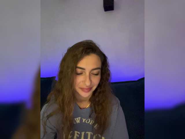 WILDGIRL's BongaCams show and profile