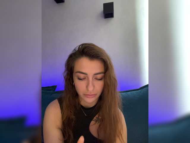 WILDGIRL's BongaCams show and profile