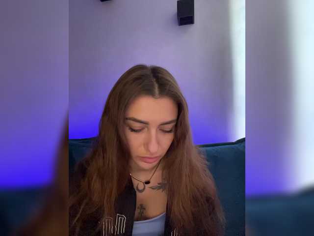 WILDGIRL's BongaCams show and profile