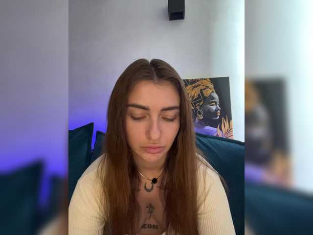 WILDGIRL's BongaCams show and profile