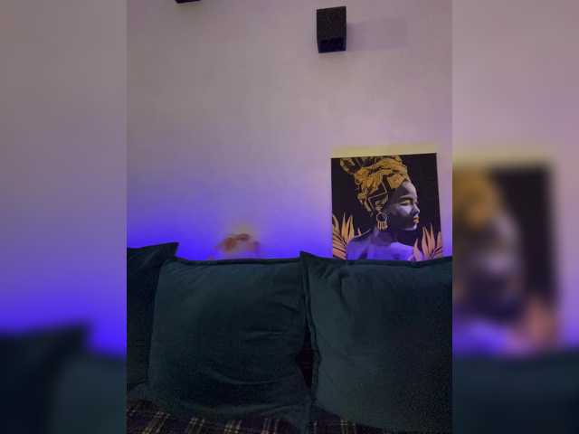 WILDGIRL's BongaCams show and profile