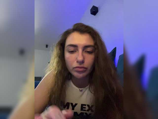 WILDGIRL's BongaCams show and profile