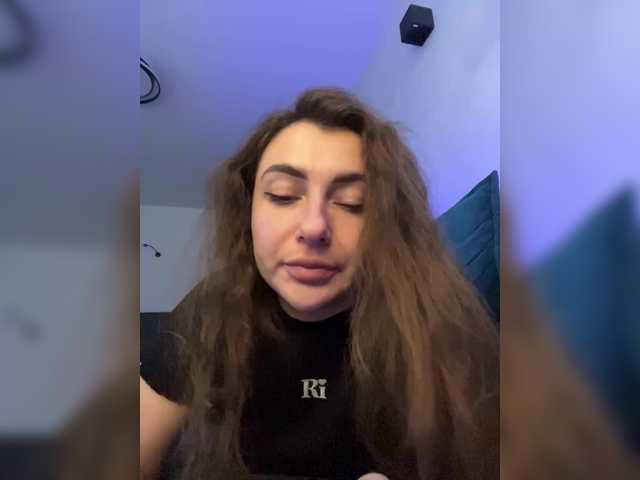 WILDGIRL's BongaCams show and profile