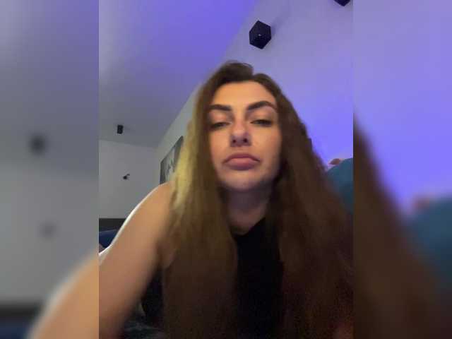 WILDGIRL's BongaCams show and profile