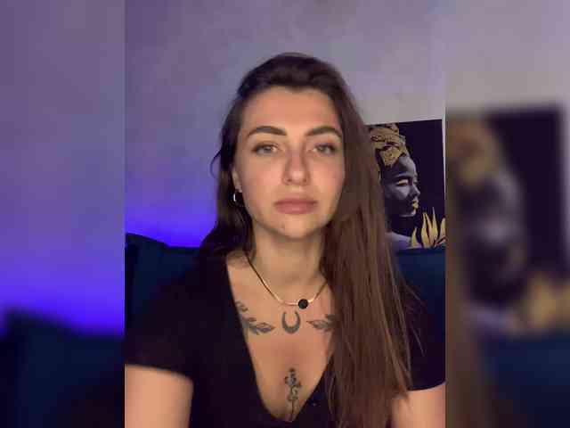WILDGIRL webcam