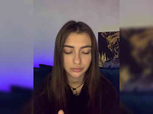 WILDGIRL webcam