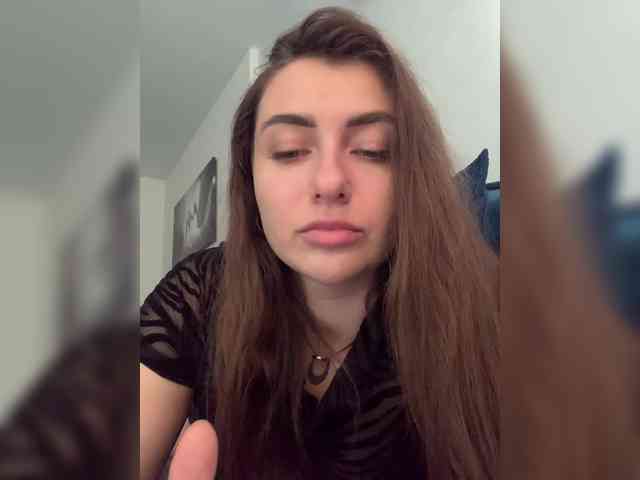 WILDGIRL webcam