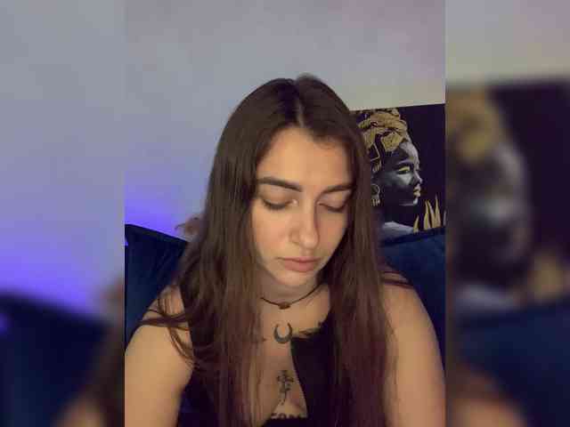 WILDGIRL webcam