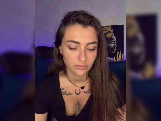 WILDGIRL webcam