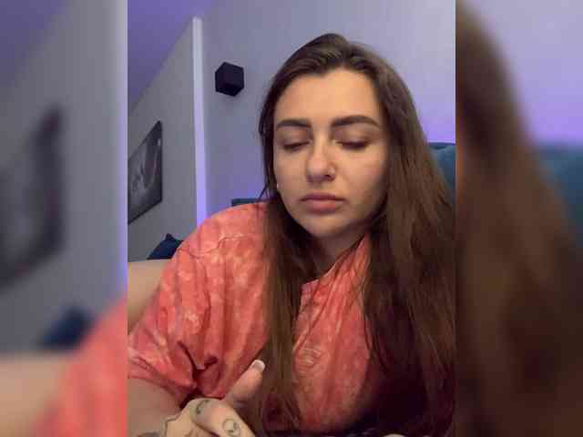 WILDGIRL webcam