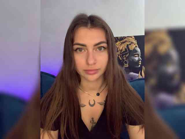 WILDGIRL Live Webcam on BongaCams
