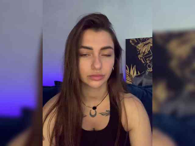 WILDGIRL Live Webcam on BongaCams
