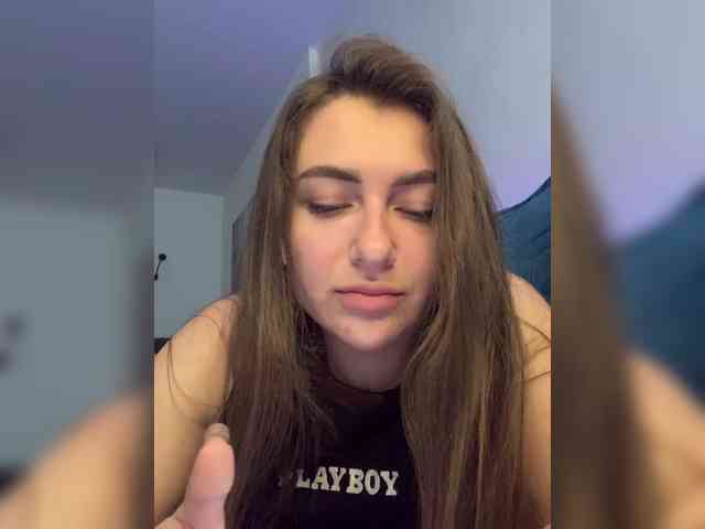 live web cam WILDGIRL