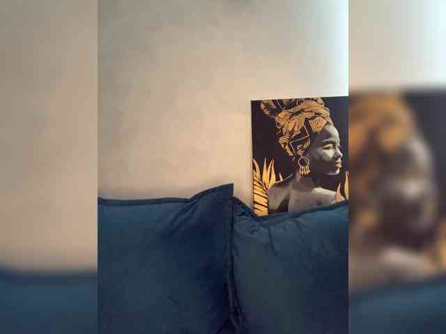 WILDGIRL webcam