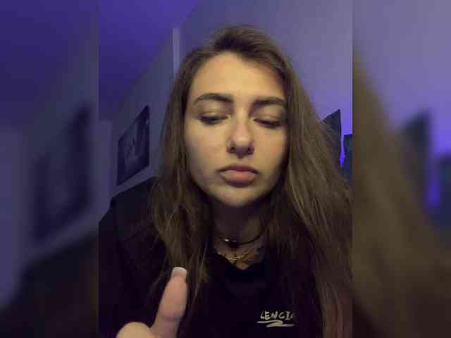 WILDGIRL webcam