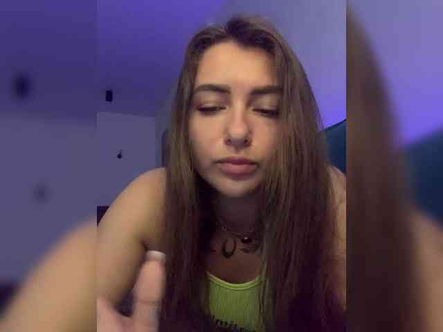 WILDGIRL webcam