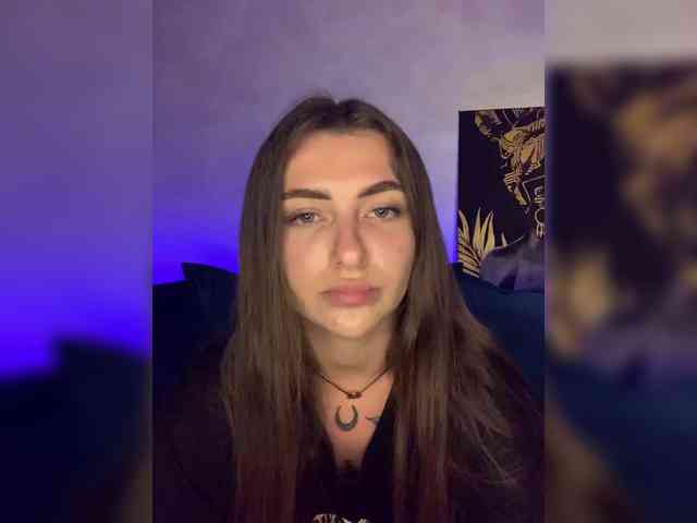 WILDGIRL webcam