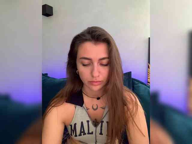 WILDGIRL webcam