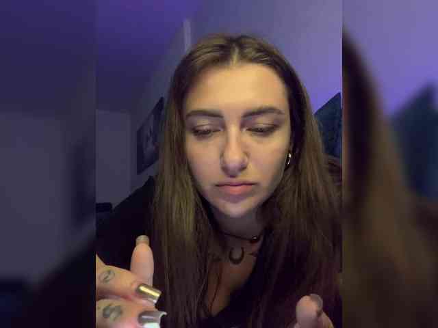 nude webcam chatroom WILDGIRL