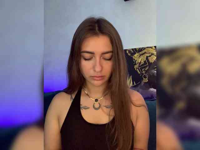 WILDGIRL webcam