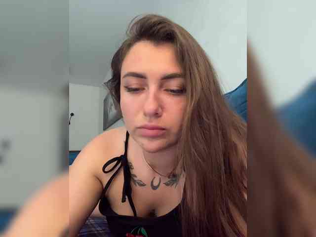 WILDGIRL webcam