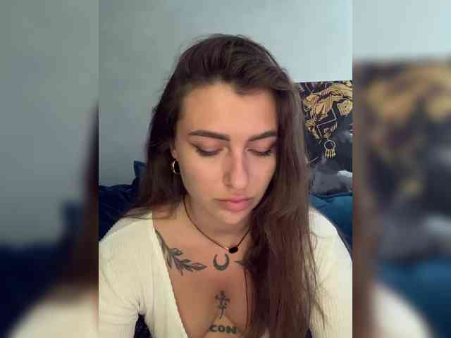 WILDGIRL Live Webcam on BongaCams