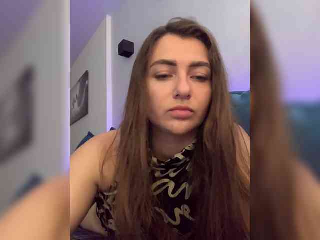 WILDGIRL webcam