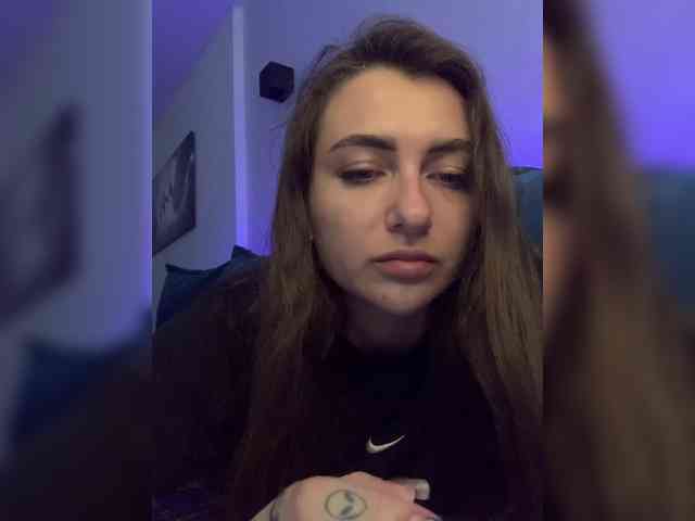 WILDGIRL webcam