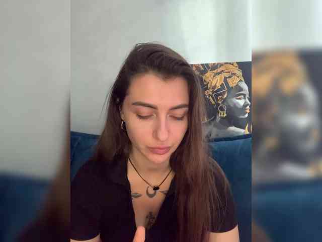 WILDGIRL webcam